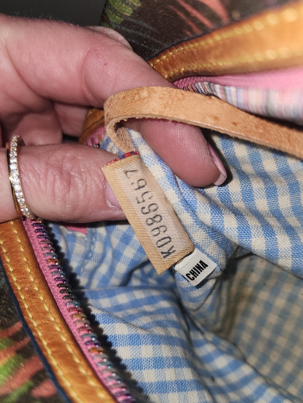 Dooney & Bourke Vintage Leather Rainbow Plaid Crossbody Baguette Pink Blue Y2K - Picture 13 of 16